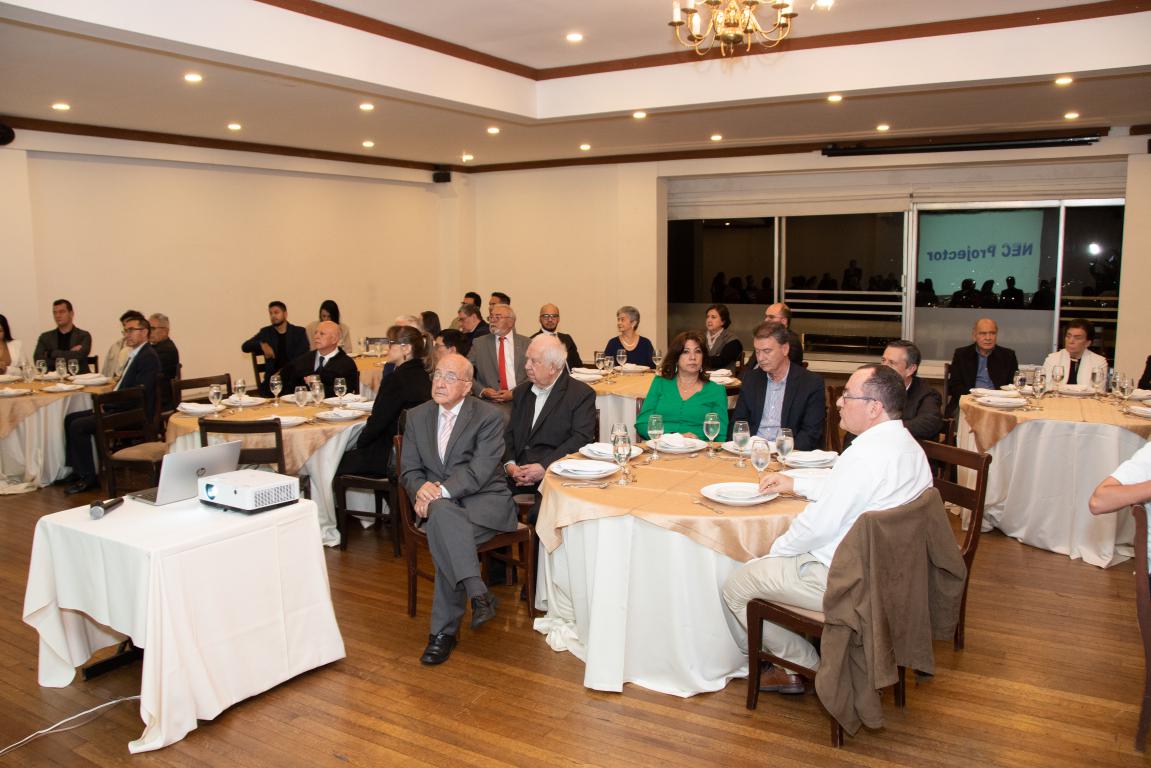 academia de medicina de caldas cena 202313