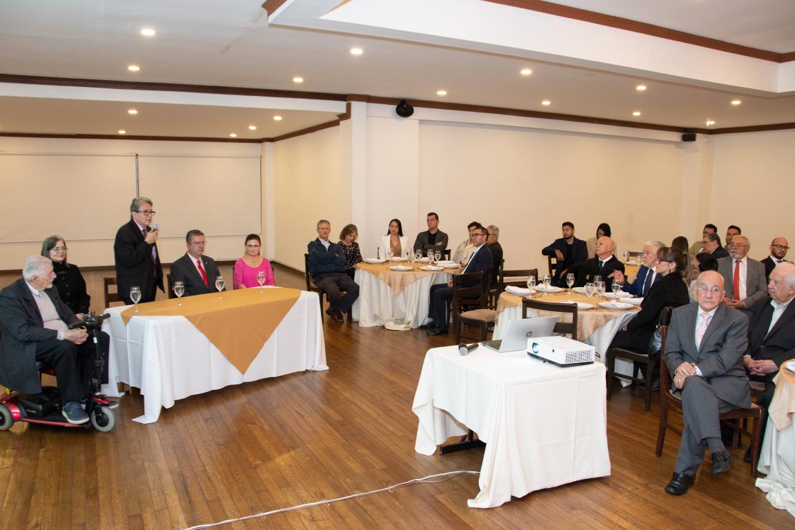 academia de medicina de caldas cena 202314