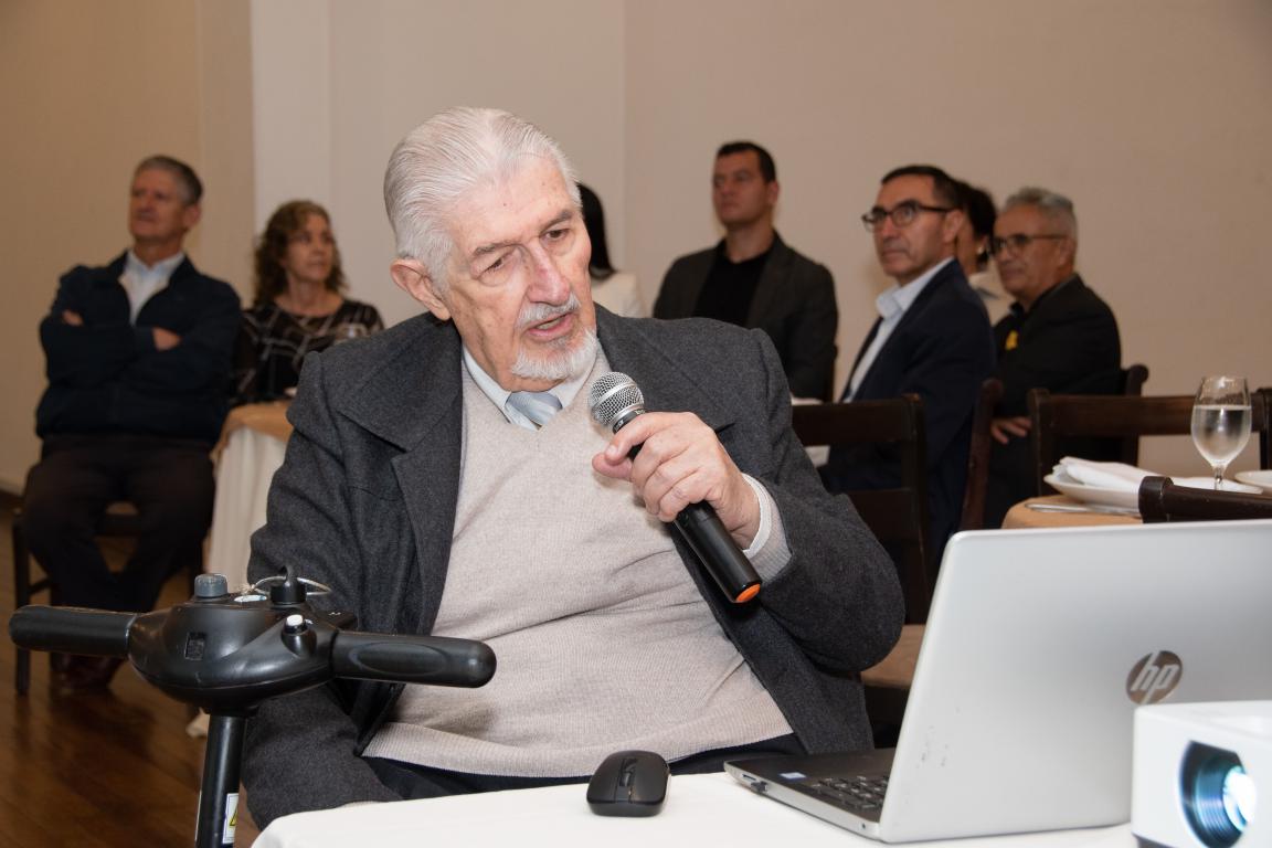 academia de medicina de caldas cena 202315